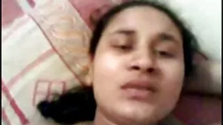 Kẹp cho thấy một phim sex co phụ đề ngày của mình hấp dẫn cuộc sống