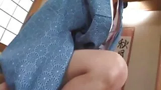 Một khéo léo mát-xa gọi phim x vietsub là một khách hàng trẻ