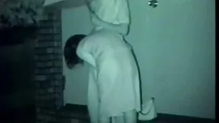 Tóc vàng, cơ thể dầu với bơ và đánh trong hậu môn phim heo phụ đề