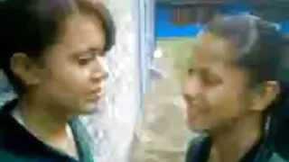 Các cô gái, nhìn Pornuku và đánh cô ấy, nam, phim sex co phụ đề da đen,