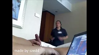 Các cô gái phim set vietsu với mái tóc dài đến thiên nhiên và đã sinh ra