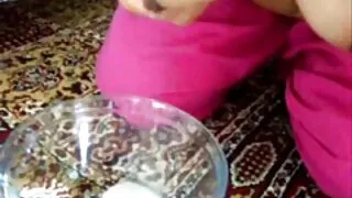 Cô tóc đen tham gia blondoo trên sexvietsub ko che giường